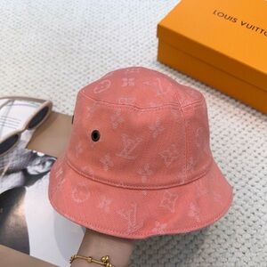 Authentic Louis Vuitton bucket hat -Pink